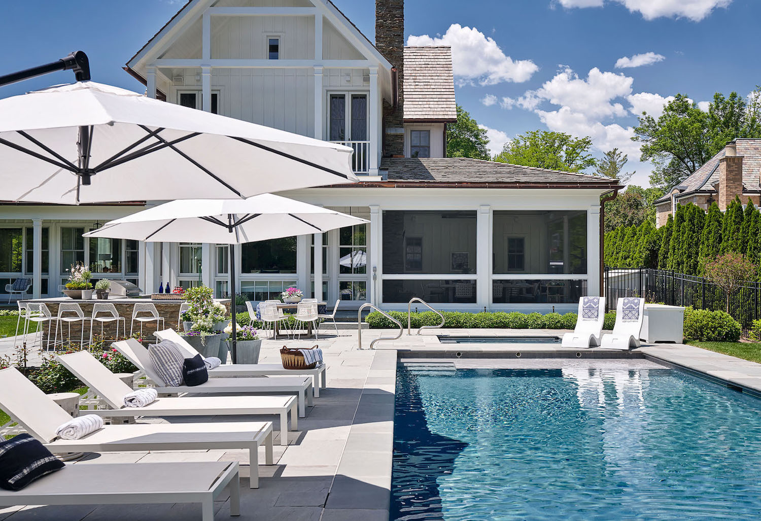 15 Andrea Goldman Mohawk 0128 1 LR